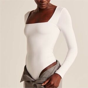 Abercrombie & Fitch Long Sleeve Cotton Seamless Fabric Squareneck Bodysuit